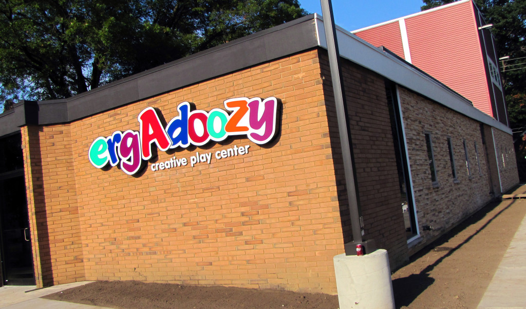 Ergadoozy - Ace Sign Co