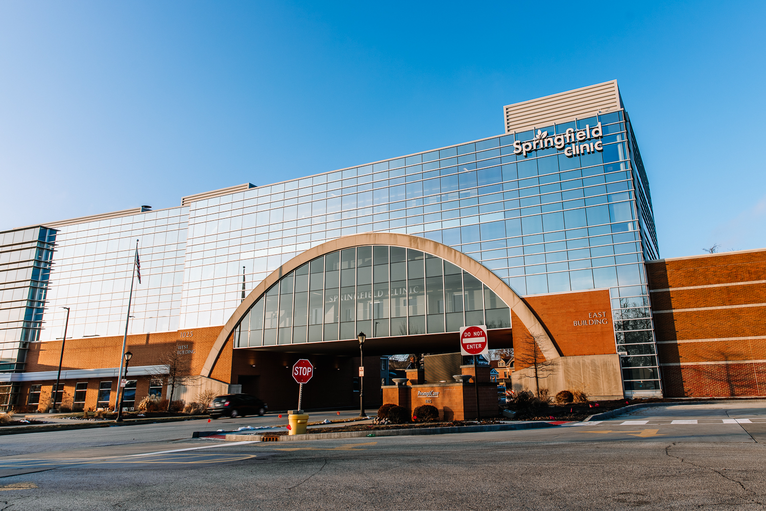 Springfield Clinic Main Campus West - Springfield, IL - Ace Sign Co
