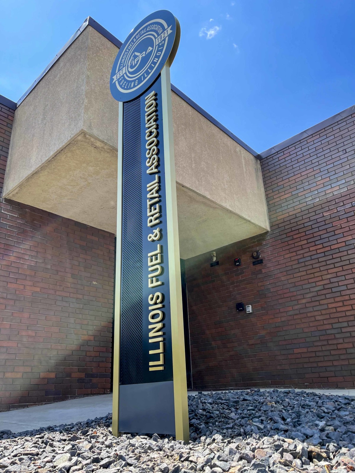 Illinois Fuel Retail Association Post and Panel 2 Ace Sign Co