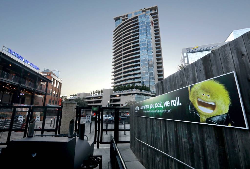 Cricket Wireless Live Nation Sponsorship Ace Sign Co